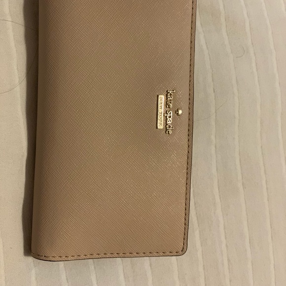 Kate spade wallet - Picture 2 of 6